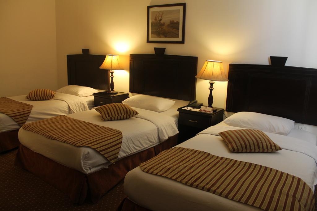 Al Fanar Palace Hotel And Suites Amman Exterior foto